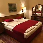 Continental 3*