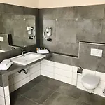 欧陆酒店 酒店