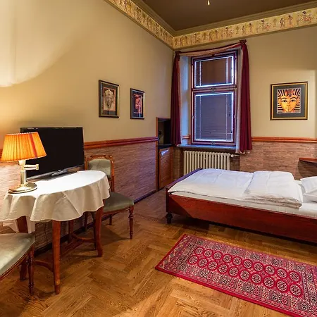 Continental Hotel