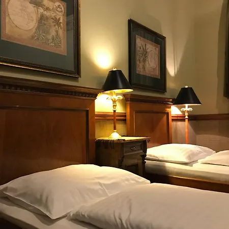 Continental Hotel