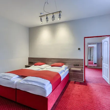 Continental Hotel