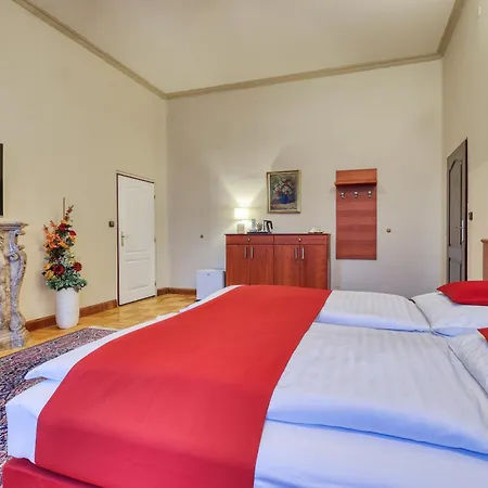 Ξενοδοχείο Continental 3*