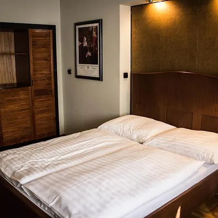 Continental 3* Pilzno