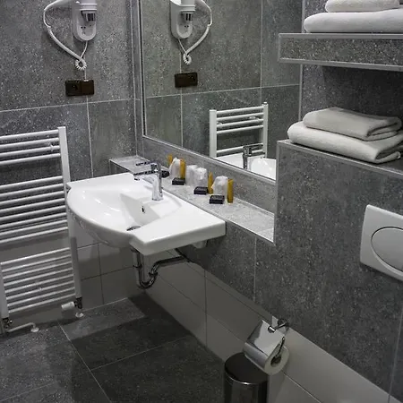 Hotel Continental 3*