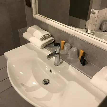 Continental 3*