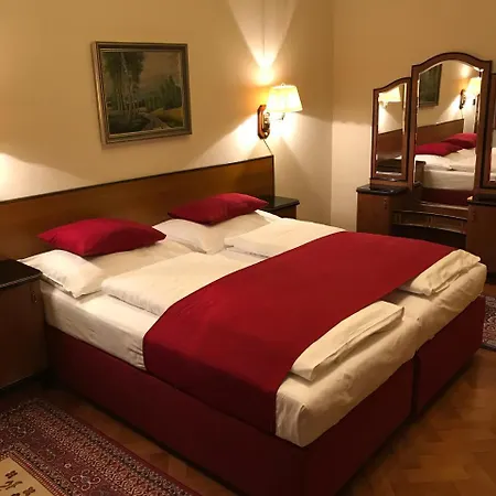 Continental 3*