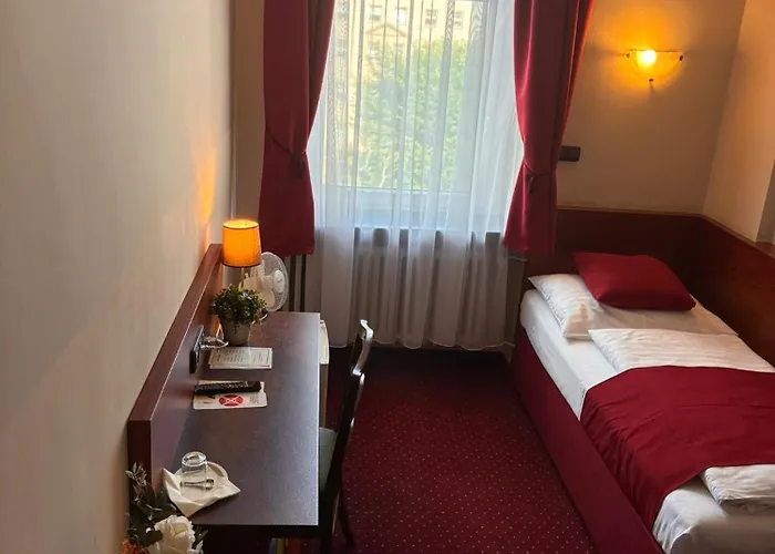 Continental 3* Plzeň