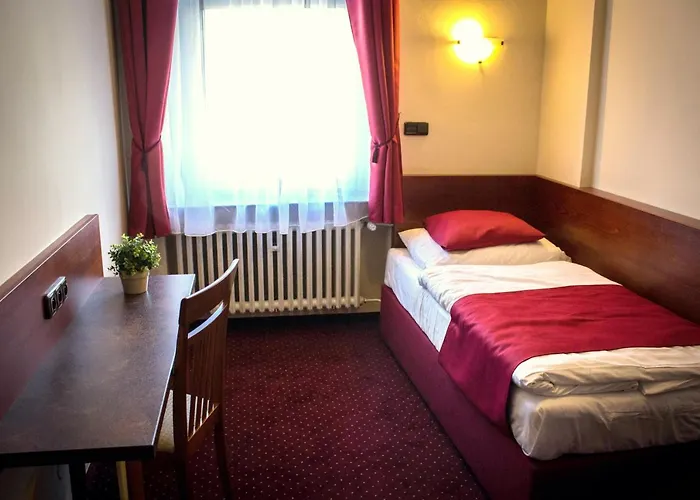 Continental 3* Plzeň
